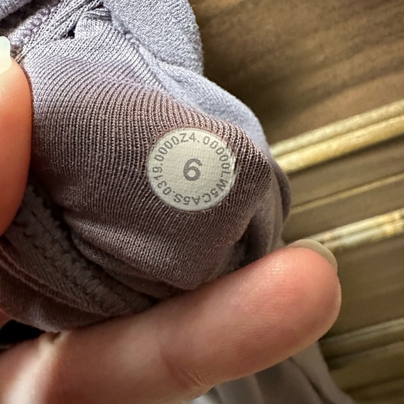 Rare Lululemon Align HR Pant 25" *Petal Size 6 - Picture 3 of 10